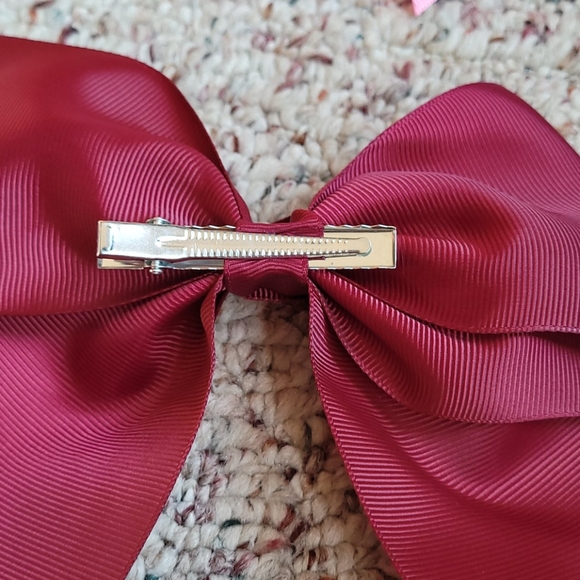 Girl's bows - Picture 2 of 2